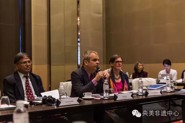 聯(lián)合國(guó)教科文組織亞太地區(qū)文化專(zhuān)區(qū)主管Tim Curtis發(fā)言